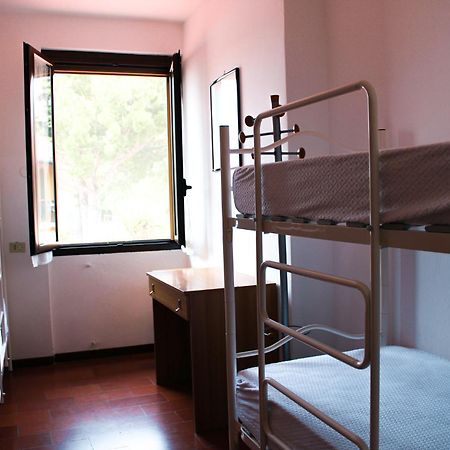 Camping La Rocca Manerba del Garda Ngoại thất bức ảnh