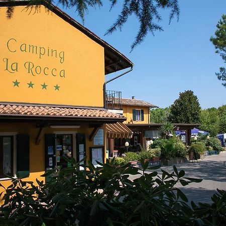 Camping La Rocca Manerba del Garda Ngoại thất bức ảnh